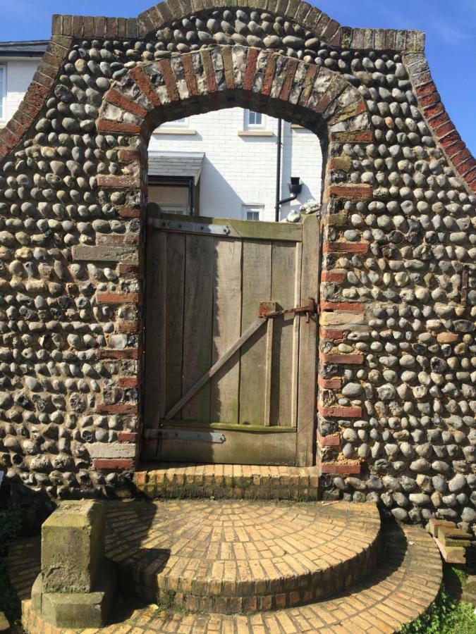 Copper'S Cottage เชอริงแงม ภายนอก รูปภาพ