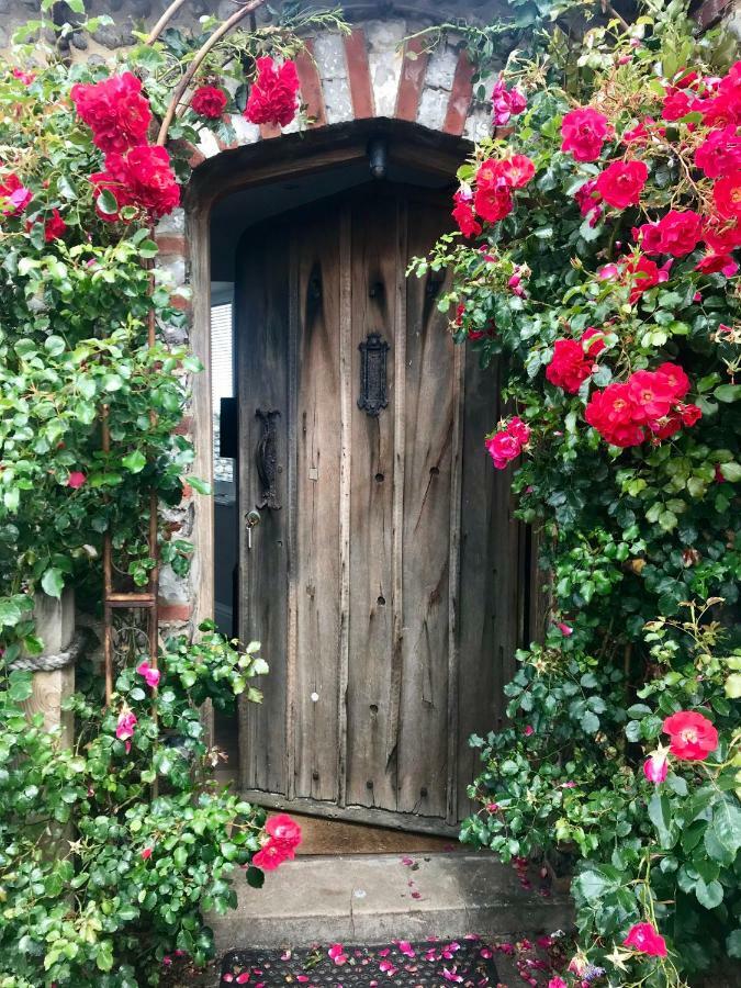 Copper'S Cottage เชอริงแงม ภายนอก รูปภาพ